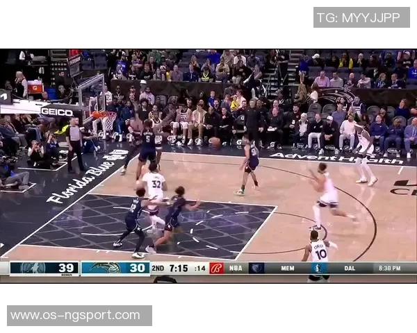 中国与安哥拉篮球对抗赛回顾2017年精彩瞬间与赛场表现分析 中国与安哥拉篮球对抗赛回顾2017年精彩瞬间与赛场表现分析