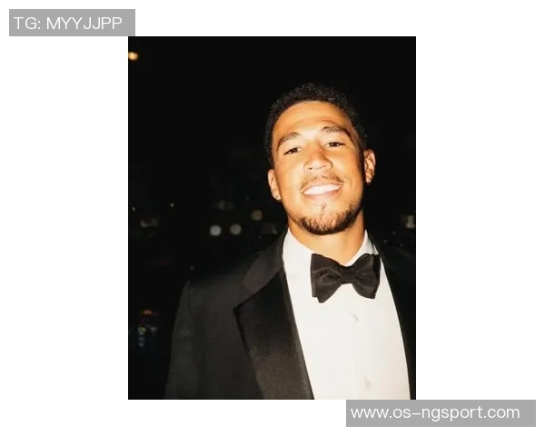 德文布克：从天赋异禀到NBA明星的成长之路